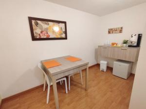 Fotografia z galérie ubytovania Alcamo Rooms con garage privato v destinácii Alcamo