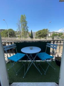 Balcó o terrassa a Bel appartement pour vos séjours sur la côte