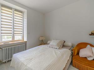 เตียงในห้องที่ Villa Landaul, 4 pièces, 6 personnes - FR-1-479-152