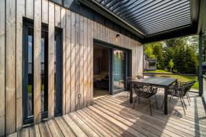 Patio nebo venkovní prostory v ubytování Holiday House U Hájenky 6L Lipno Home