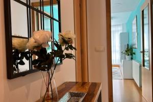 Fotografia z galérie ubytovania Apartamento peatonal, Lujosamente acogedor v destinácii Boiro