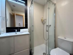 Fotografia z galérie ubytovania Apartamento peatonal, Lujosamente acogedor v destinácii Boiro