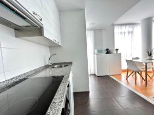 Fotografia z galérie ubytovania Apartamento peatonal, Lujosamente acogedor v destinácii Boiro