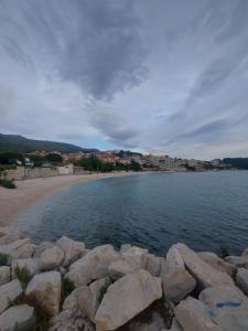 Imagen de la galería de Apartman MB, en Podstrana 17 fotos más