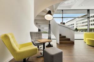 Posezení v ubytování Super 8 by Wyndham Koblenz