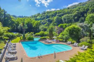 Bazén v ubytování Residence Villa Ada E203 nebo v jeho okolí
