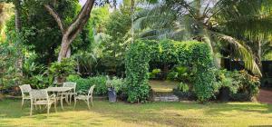 Zahrada ubytování CHARAKAMA Guest Bungalow - GAMPAHA