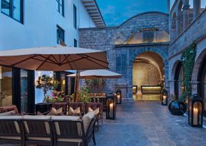 A restaurant or other place to eat at JW Marriott El Convento Cusco