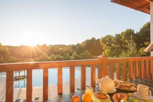 Ein Balkon oder eine Terrasse in der Unterkunft Résidence Pierre & Vacances Le Domaine de Gascogne
