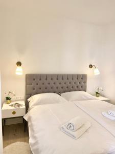 Postel nebo postele na pokoji v ubytování Seaview pool apartment-Lumière, Island Hvar-Gdinj