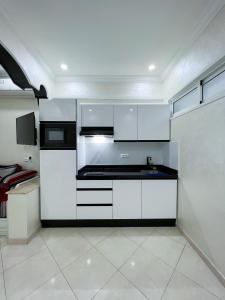 Rif Appartment的厨房或小厨房