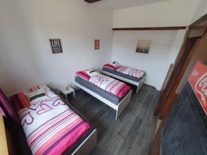 Fotografie z fotogalerie ubytování Ferienwohnung Linden 180 v destinaci Willich