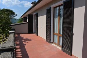The building in which the holiday home is located