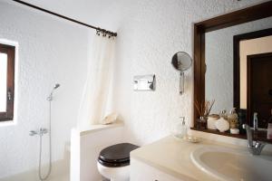 Bagno di Villa VERA - private villa for 8 guests with pool