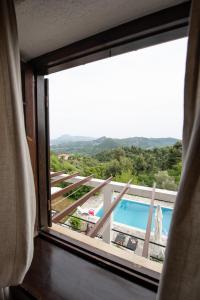 Piscina di Villa VERA - private villa for 8 guests with pool o nelle vicinanze
