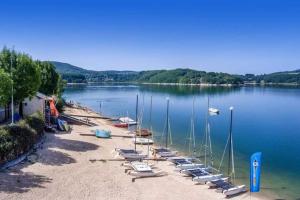 Φωτογραφία από το άλμπουμ του mobilhome 5 couchages σε Nages