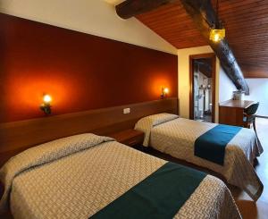 Postel nebo postele na pokoji v ubytování Altavilla Albergo meublé + 19 fotografií