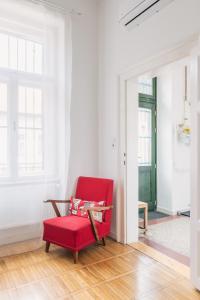 Posedenie v ubytovaní Bright & Spacious Loft With Basilica View