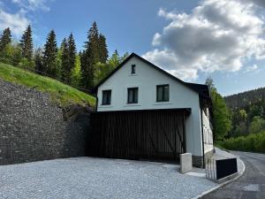 Budova, kde se apartmán nachází