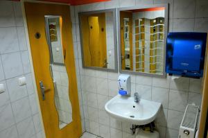 Koupelna v ubytování TEJ HOSTEL