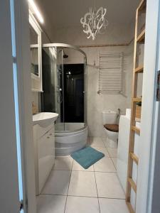 Koupelna v ubytování Apartament Warszawa Kabaty