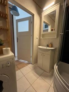 Koupelna v ubytování Apartament Warszawa Kabaty