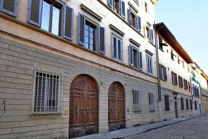 The building in which Az apartmant is located