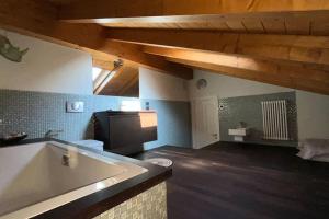 Koupelna v ubytování Villa Anna Onno Lake Como