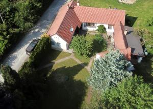 an overhead view of a house with a red roof at Chalupa Lužnice in Třeboň