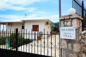 Gallery image of Hillside Private Villa Lefkada in Fternón