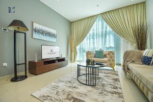 Fotografie z fotogalerie ubytování Luxury Escapes - Brand New 1BR in Dubai Marina - Yacht Bay v Dubaji