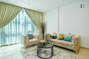 Fotografie z fotogalerie ubytování Luxury Escapes - Brand New 1BR in Dubai Marina - Yacht Bay v Dubaji