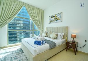 Fotografie z fotogalerie ubytování Luxury Escapes - Brand New 1BR in Dubai Marina - Yacht Bay v Dubaji