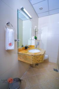 Koupelna v ubytování Alashrafia Saray- Homey 1BR apartment in Sport City