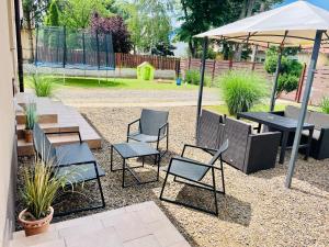 A garden outside Attila Studio Apartments
