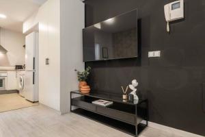 Kuchyň nebo kuchyňský kout v ubytování Chic intimate studio in the heart of Malaga by REMS