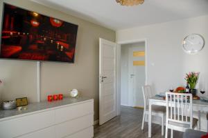 Fotografia z galérie ubytovania Maya's Flats & Resorts - Gdańsk Szopy v destinácii Gdansk + 37 fotografií