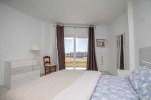 Posteľ alebo postele v izbe v ubytovaní Duquesa 603 By IVI Real Estate