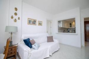 Kuchyňa alebo kuchynka v ubytovaní Duquesa 603 By IVI Real Estate