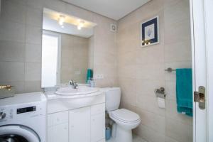 Kúpeľňa v ubytovaní Duquesa 603 By IVI Real Estate