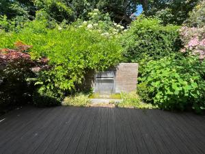 Um jardim em Villa Westend Hotel an der Messe
