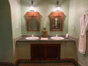 Koupelna v ubytování Riad Malida Marrakech