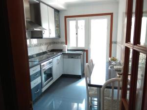 Zdjęcie z galerii obiektu Piso Parque Eguren w mieście Marín +15 zdjęć