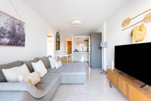 Μια τηλεόραση ή/και κέντρο ψυχαγωγίας στο MEDANO Relax Holiday Home