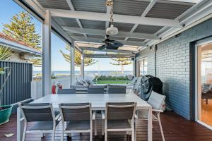 Balkón nebo terasa v ubytování Saltys 4BRM Beachfront WIFI Pet Friendly
