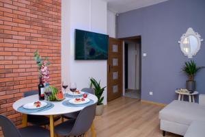 Część wypoczynkowa w obiekcie Maya's Flats & Resorts 19 & 20 - Ogarna