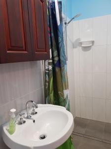 Koupelna v ubytování Allora House Kalgoorlie