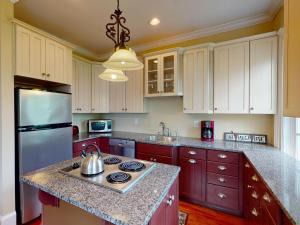 Galeri foto Haven on Taylor Unit 4 di Savannah