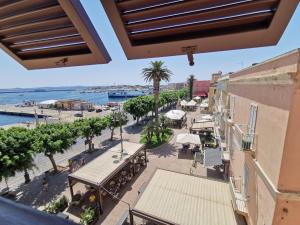 Γενική θέα στη θάλασσα ή θέα στη θάλασσα από  αυτό το διαμέρισμα