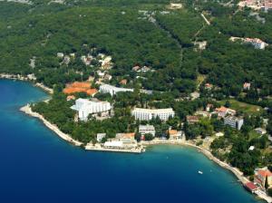 Letecký snímek ubytování Depadansa Marina & Primorka